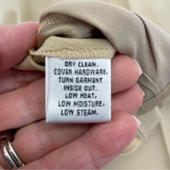 St. John Pants 14 Tan - Picture 12 of 16